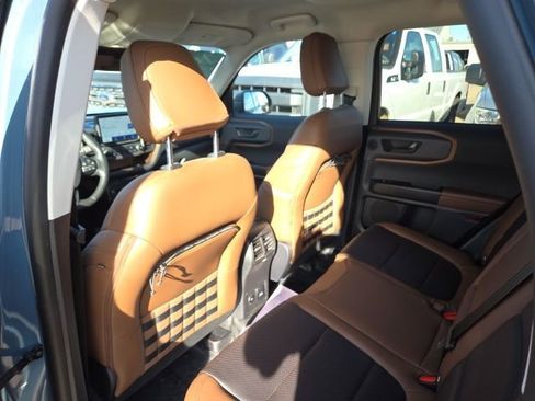 Used 2023 Ford Bronco Sport Badlands w/ Premium Package image 15