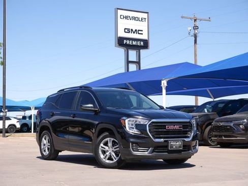 Used 2022 GMC Terrain SLE w/ Driver Convenience Package FWD image 1