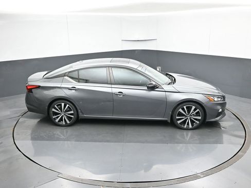 Used 2021 Nissan Altima 2.0 SR image 48