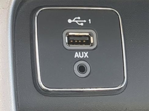 Used 2020 Jeep Compass Latitude w/ Popular Equipment Group image 22