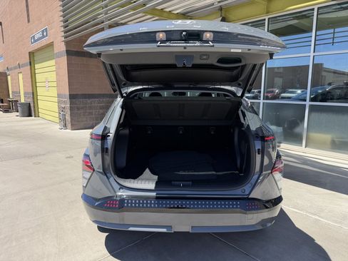 Used 2025 Hyundai Kona Limited FWD image 37