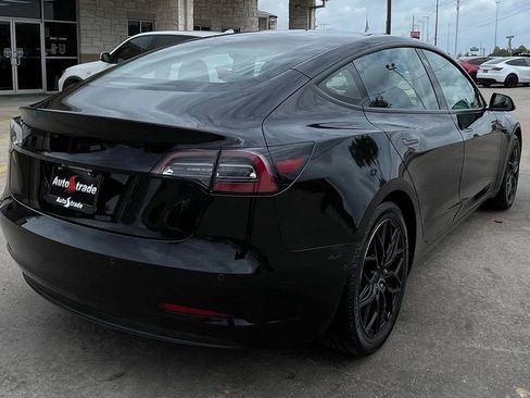 Used 2018 Tesla Model 3 Long Range image 5
