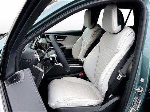 New 2026 Mercedes-Benz GLC 300 4MATIC image 12