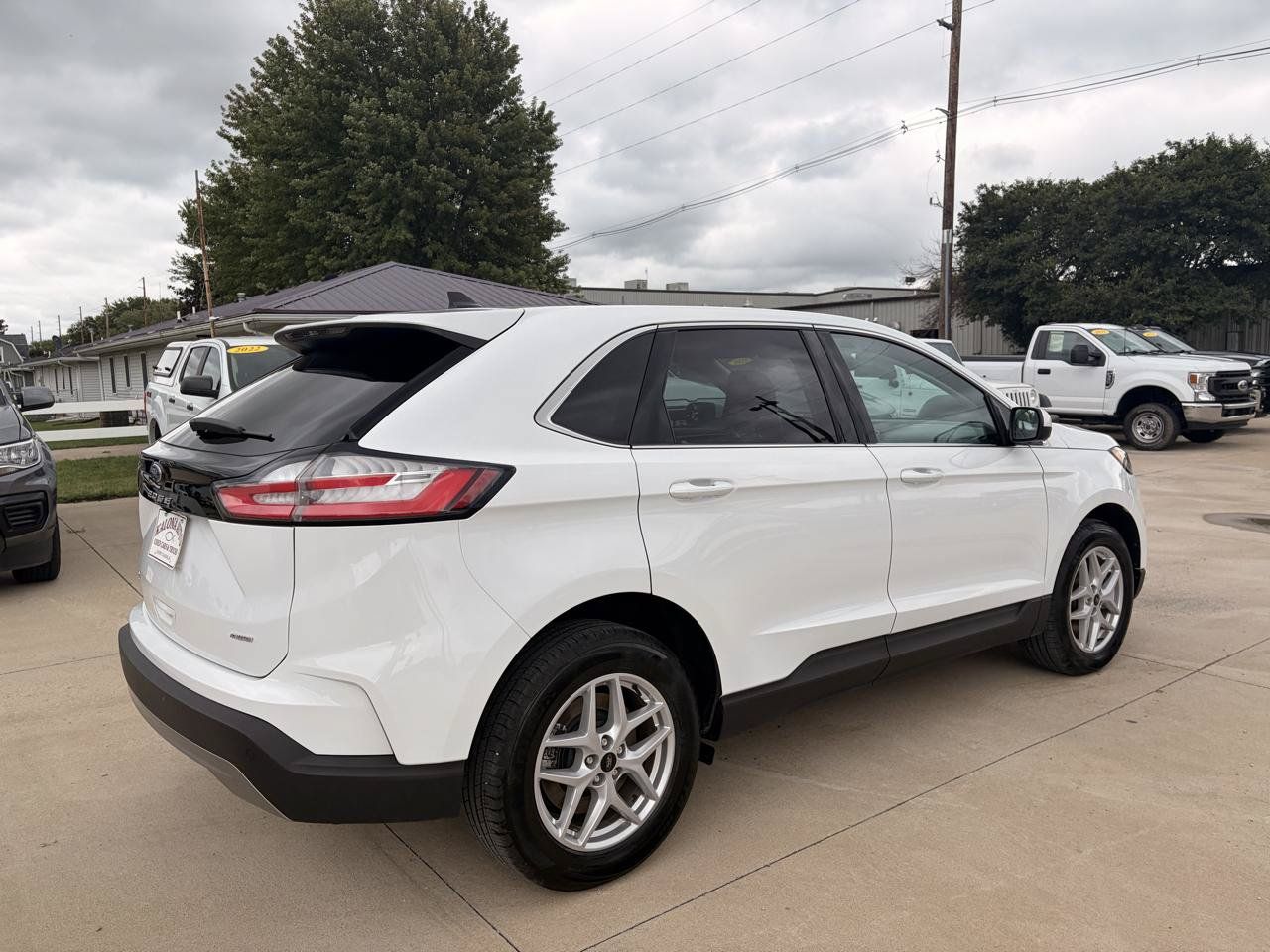 Used 2024 Ford Edge SEL w/ Convenience Package AWD/4WD image 8