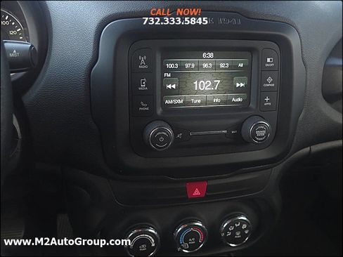 Used 2016 Jeep Renegade 75th Anniversary image 9