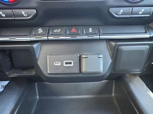 Used 2022 Chevrolet Silverado 1500 LT Trail Boss w/ Bed Protection Package image 27