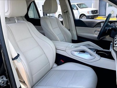 Used 2024 Mercedes-Benz GLE 350 4MATIC image 30