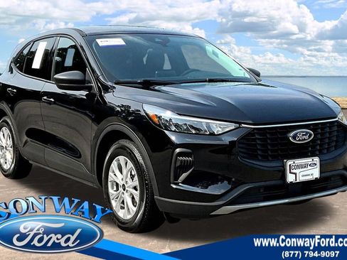 Certified 2025 Ford Escape Active FWD image 1