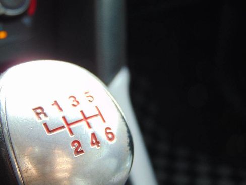 Used 2018 Ford Focus ST image 15