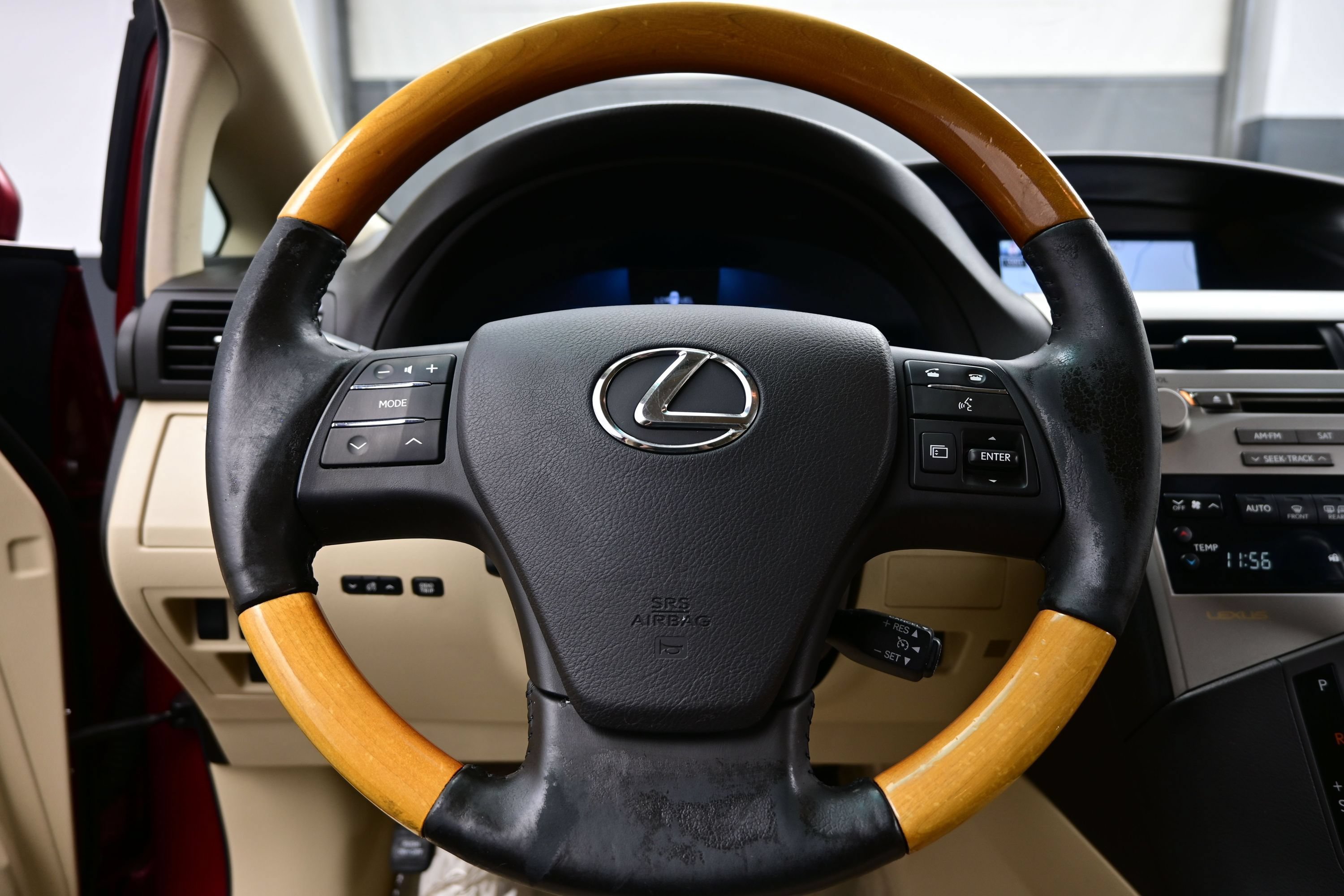 Used 2012 Lexus RX 350 AWD w/ Premium Pkg image 26