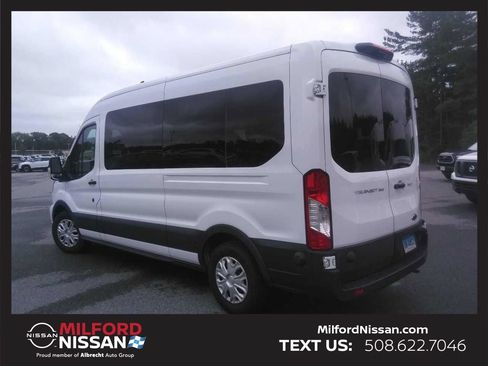Used 2024 Ford Transit 350 XLT RWD image 3