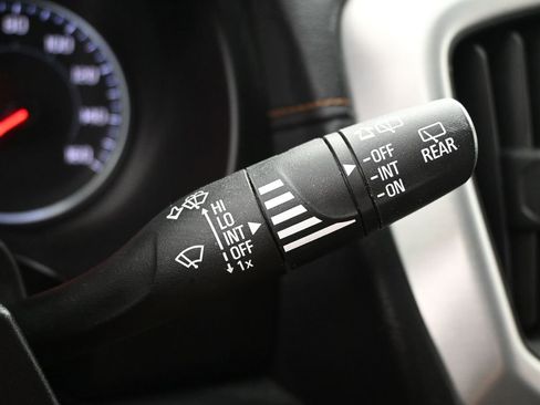 Used 2020 GMC Terrain SLE image 18