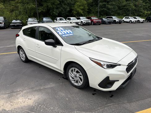 Used 2024 Subaru Impreza 2.0i AWD/4WD image 1