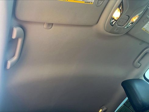 Used 2022 Jeep Compass Limited w/ Elite Group AWD/4WD image 22