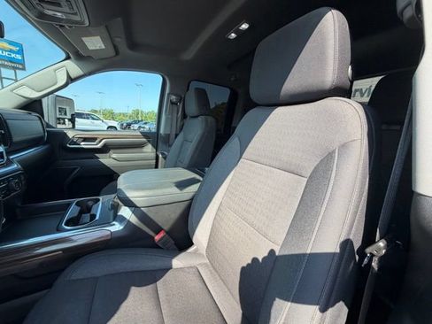 Used 2025 Chevrolet Silverado 2500 LT AWD/4WD image 10