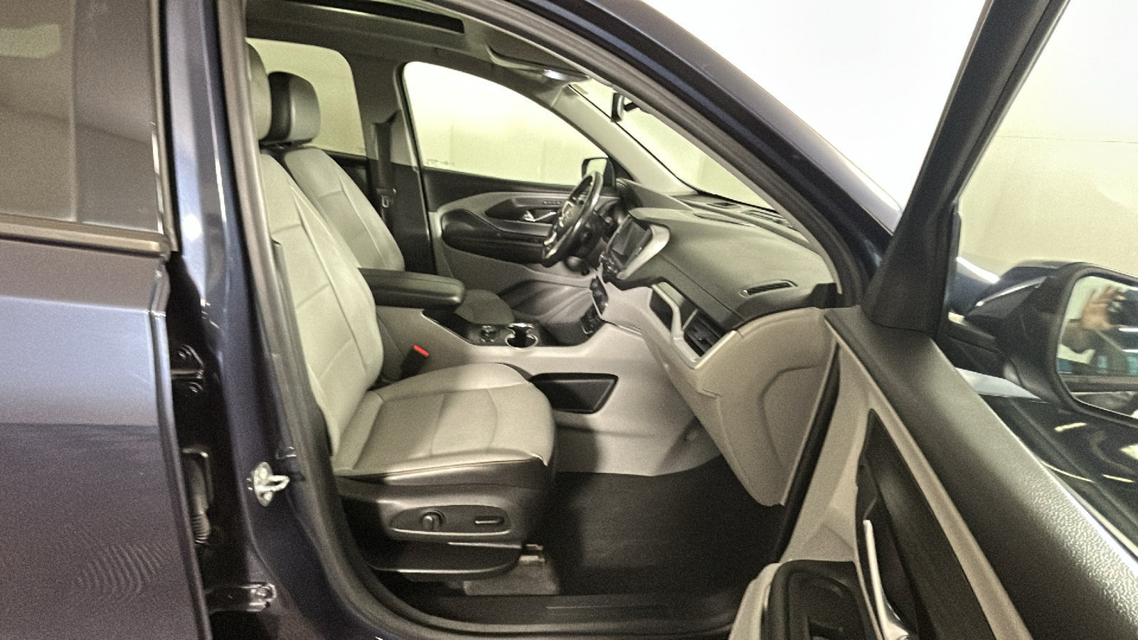 Used 2018 GMC Terrain SLT w/ Preferred Package AWD/4WD image 35