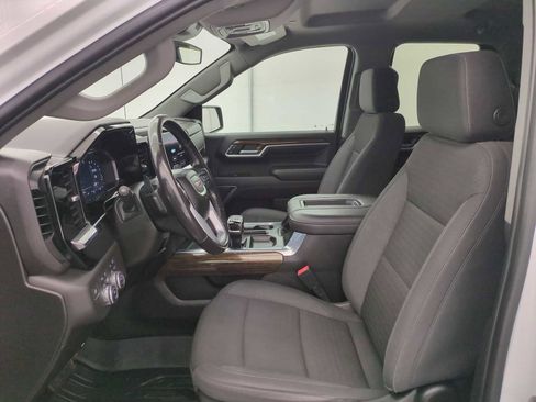 Used 2022 GMC Sierra 1500 Elevation w/ Preferred Package image 15