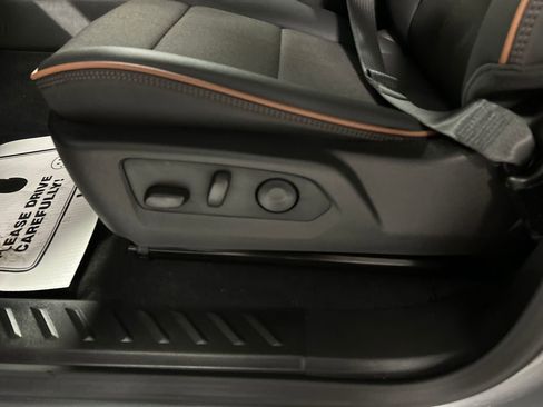 New 2026 GMC Canyon AT4 image 11