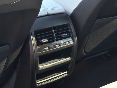 Used 2025 BMW X5 xDrive40i AWD/4WD image 19
