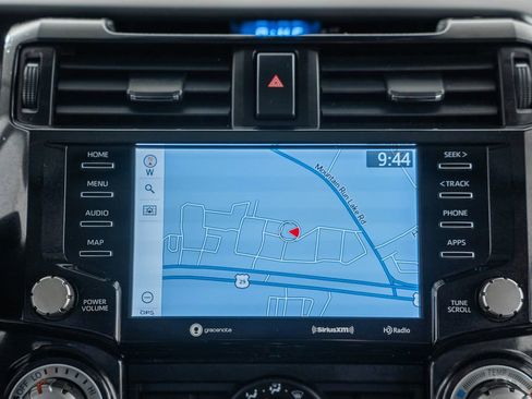 Certified 2022 Toyota 4Runner TRD Off-Road Premium image 24