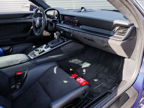 Certified 2022 Porsche 911 GT3 image 27