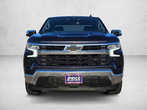 Used 2024 Chevrolet Silverado 1500 LT RWD image 2