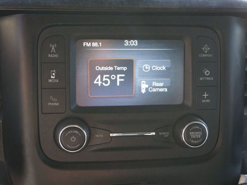 Used 2019 RAM 2500 Big Horn image 33