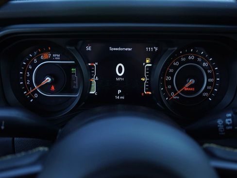 New 2025 Jeep Wrangler Unlimited Rubicon 392 image 13