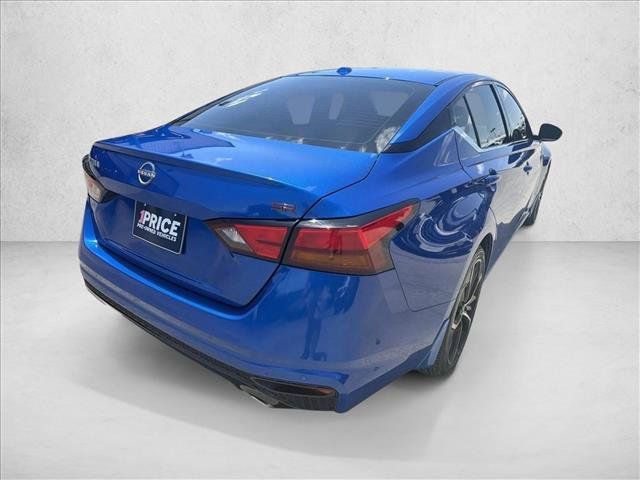 Used 2025 Nissan Altima 2.5 SR FWD image 5