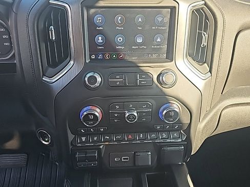 Used 2022 GMC Sierra 2500 Denali w/ Denali Ultimate Package image 20