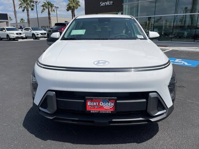 New 2026 Hyundai Kona SE FWD image 2