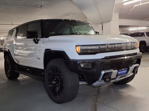 Used 2026 GMC Hummer EV SUV image 3