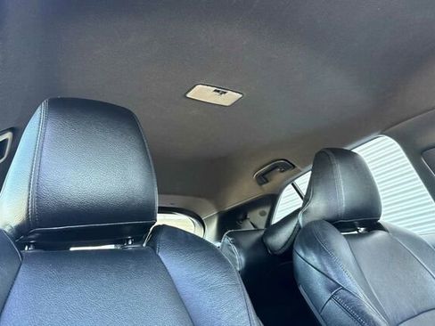 Used 2021 Toyota Corolla SE w/ Carpet Mat Package (TMS) image 17