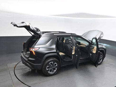 New 2026 Chevrolet Equinox ACTIV w/ Convenience Package III AWD/4WD image 50