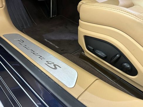Certified 2023 Porsche Panamera 4S Executive AWD/4WD image 26