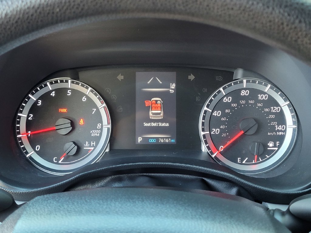 Used 2022 Toyota Highlander L FWD image 13