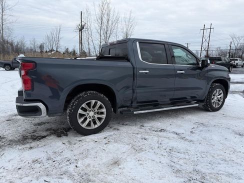 Used 2021 Chevrolet Silverado 1500 LTZ w/ LTZ Convenience Package II image 7
