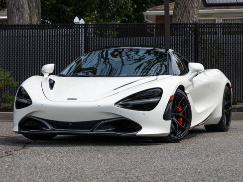 Used 2020 McLaren 720S Luxury image 19