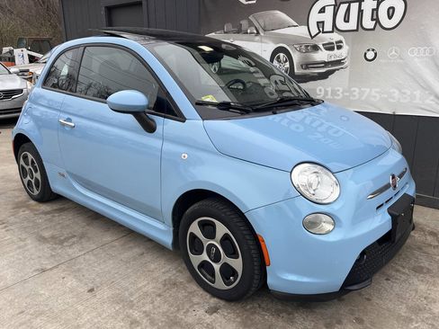 Used 2017 FIAT 500 e image 12