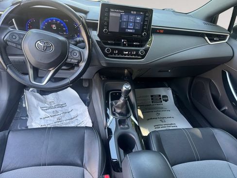 Used 2019 Toyota Corolla XSE FWD image 10