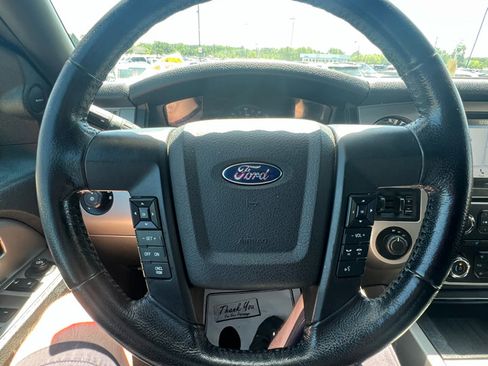 Used 2017 Ford Expedition XLT w/ Equipment Group 201A image 17