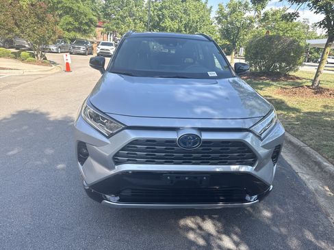 Used 2020 Toyota RAV4 XSE w/ Protection Package AWD/4WD image 3