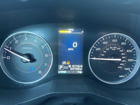 Used 2023 Subaru Crosstrek 2.5i Limited AWD/4WD image 13