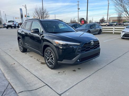 New 2026 Toyota Corolla Cross XLE image 7