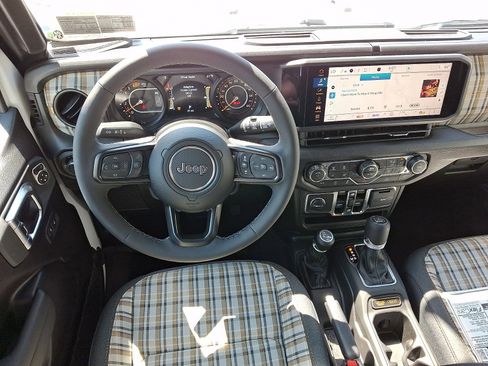 New 2026 Jeep Wrangler Unlimited Sport image 7