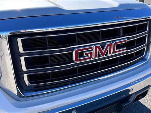 Used 2015 GMC Sierra 1500 SLT w/ SLT Crew Cab Value Package image 24