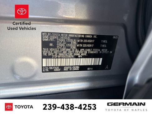 Used 2025 Toyota RAV4 XLE image 21