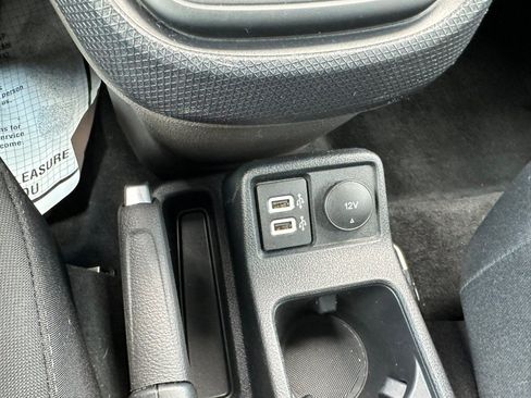 Used 2022 Ford Transit Connect XLT FWD image 20