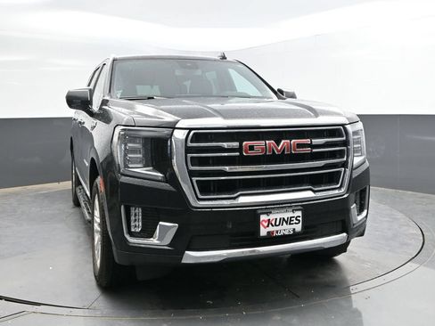 Used 2024 GMC Yukon SLT AWD/4WD image 4