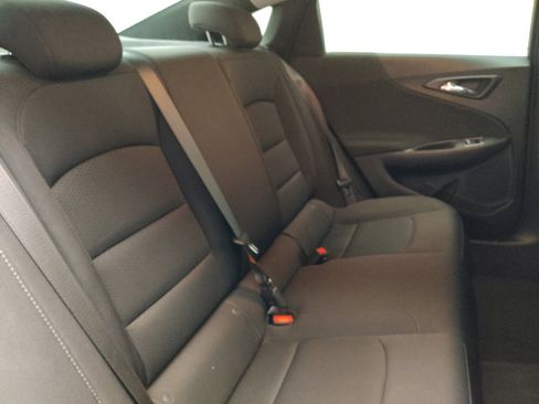 Used 2020 Chevrolet Malibu LS image 19